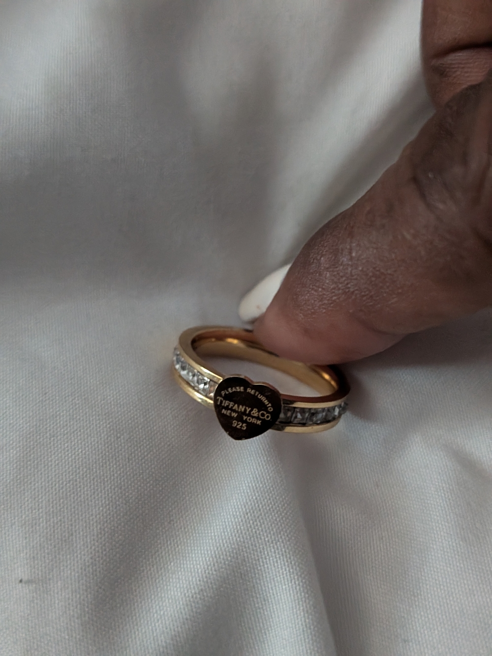 Stainless Steel. Gold Heart Ring - Picture 5 of 5